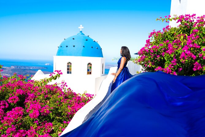 1-Hour Flying Dress Photoshoot, Instagram spots - Choosing a gown from more than 19 colors