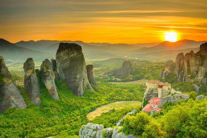 2-Day Tour to Delphi & Meteora with Guide and Tickets From Athens - The long transfer to Kalambaka