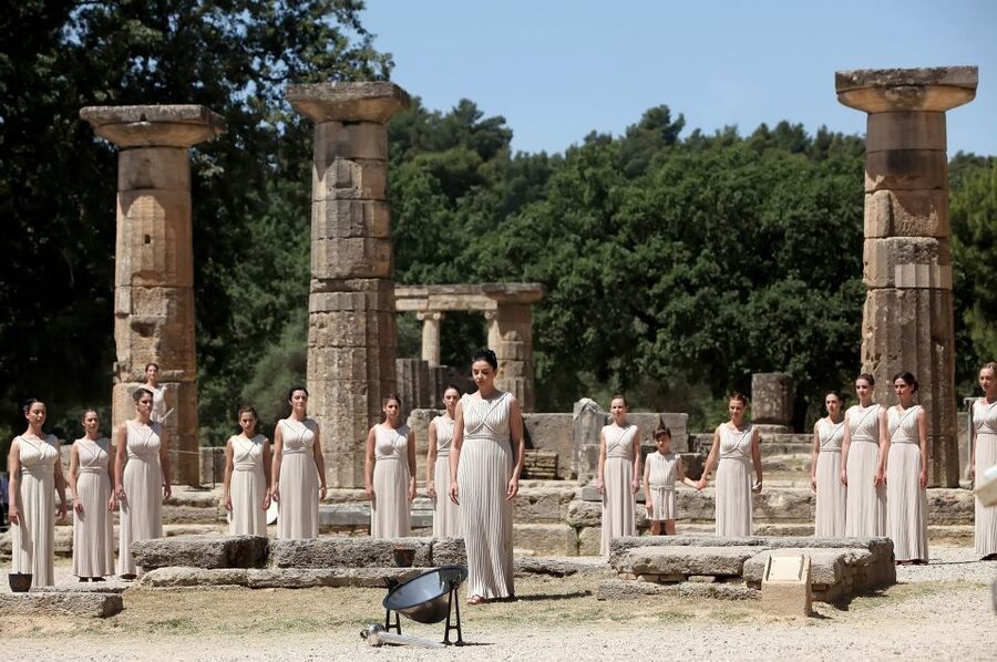 3-Day Ancient Greek Archaeological Sites Tour from Athens - The guides and the value of expert explanation