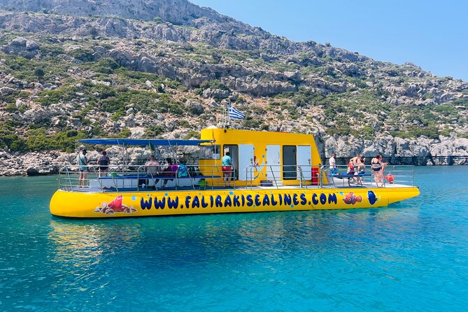 3 Hour Yellow Semi Submarine Swimming Cruise with Drinks Included! - Traganou Caves: the first swim stop