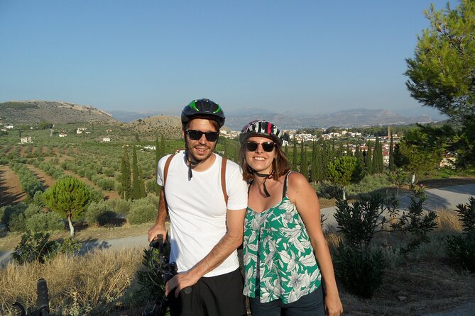 3in1; Cycling, sightseeing, tasting - A possible seasonal swim by the coast