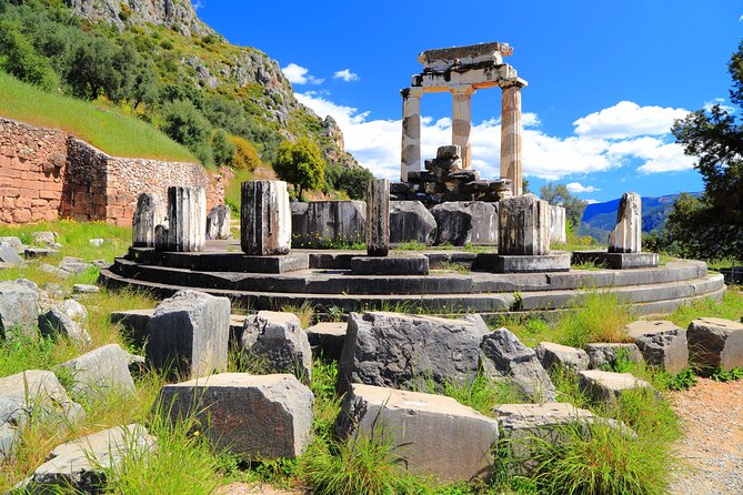 4-Day Greece Highlights Tour: Epidaurus, Mycenae, Olympia, Delphi and Meteora - Day 2: Olympia and the bridge across the Corinthian Gulf