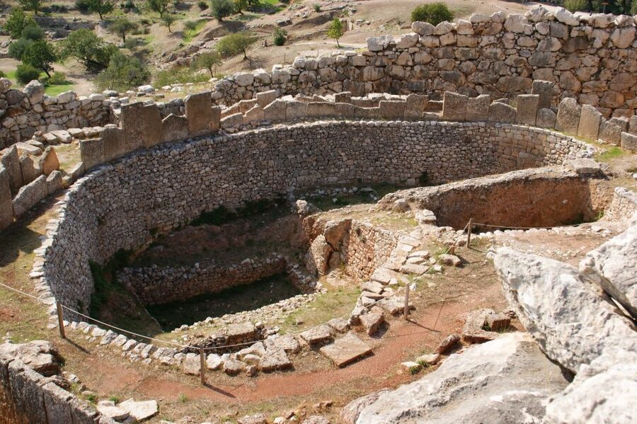 4-Day Tour of Mycenae, Epidaurus, Olympia, Delphi & Meteora - The guide can make or break the experience