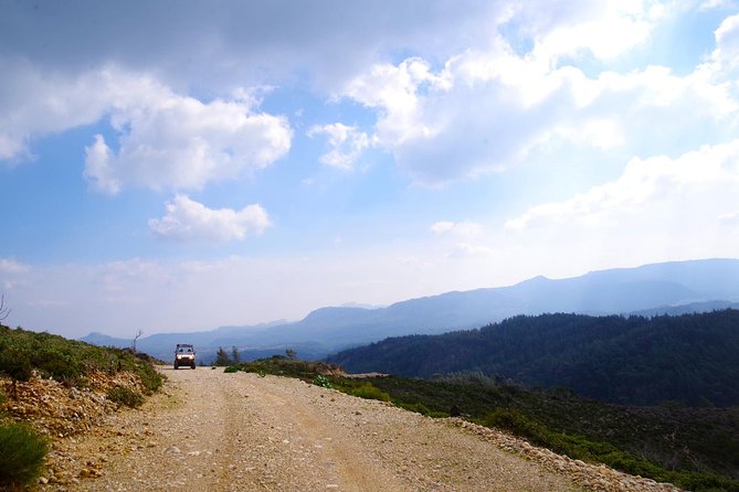 4x4 Buggy Adventures - Off-road Polaris Experience - The driving: from easy tracks to proper off-road sections
