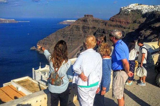 6-Hour Private Best of Santorini Experience - Oia: beautiful, busy, and worth seeing