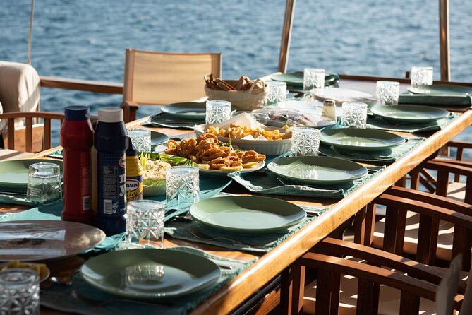 8-day/7-night Zante Cruise - Day 2: Agia Efimia and a proper Greek harbor evening
