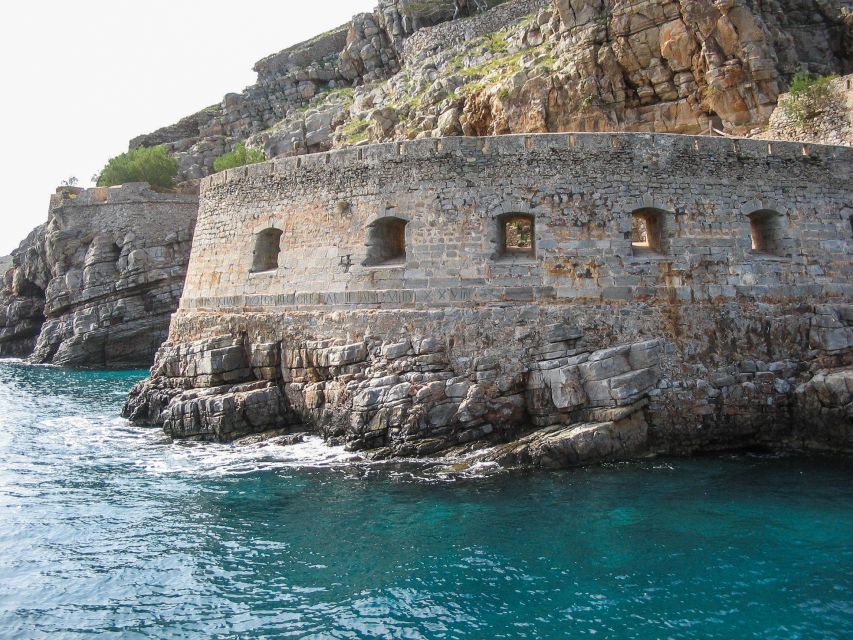 Agios Nikolaos: Boat Trip to Spinalonga with Swim Stop - Languages and the quality of the guiding