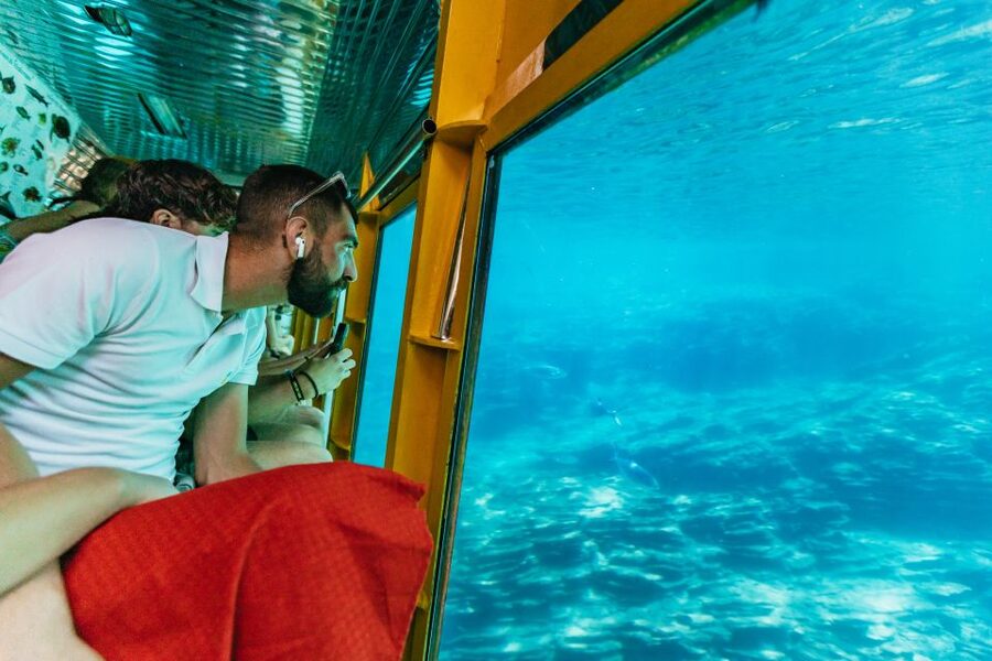Agios Nikolaos: Semi-Submarine Cruise - Who will enjoy this most