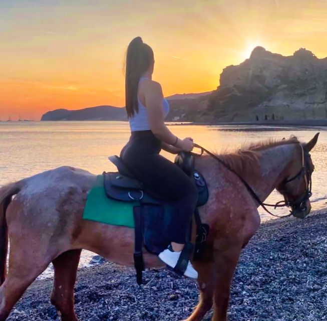Akrotiri: Guided Horseback Riding Day Trip to a Beach - The stop at Vlychada’s black-sand shore