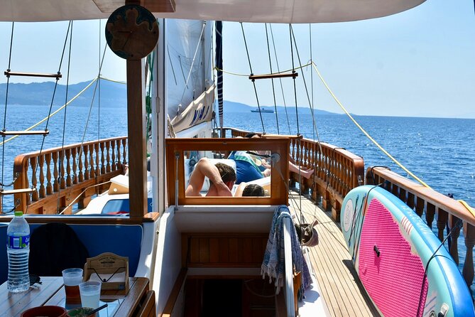 All-Inclusive Sailing Cruise-Skiathos & Nearby Islands with Lunch - Food and drinks for a full day at sea