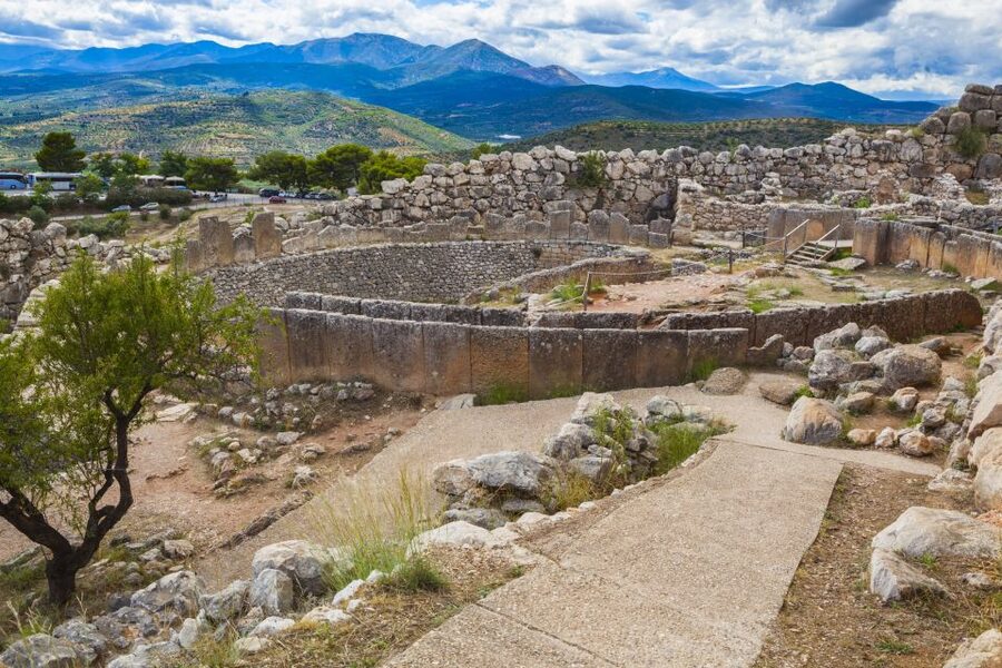 Argolis: Full-Day Tour in Mycenae & Nafplio - Transport, guide style, and the long road home