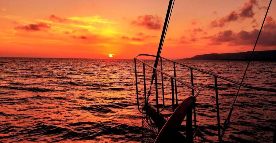 Argostoli: Sunset Cruise with Swim Stops, Dinner, and Wine - My verdict on the Queen Bee sunset cruise