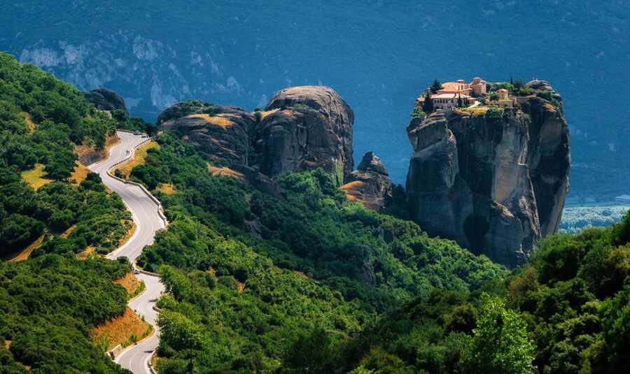 Athens: 2-Day Meteora Tour with Local Guides and Hotel Stay - The return to Athens and the time in between
