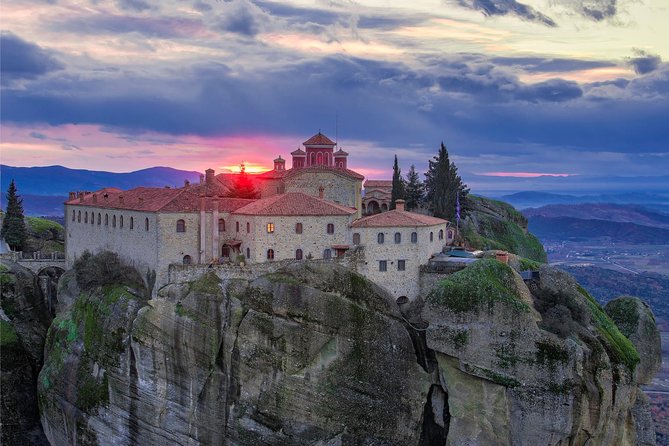 Athens: 3 days 2 nights Meteora with small size tours & hotel - Day 1: monasteries in late light
