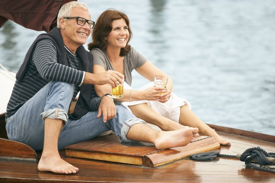 Athens: 3-Hour Sunset Cruise with Swim Stop, Snacks & Drinks - What the $114 price includes
