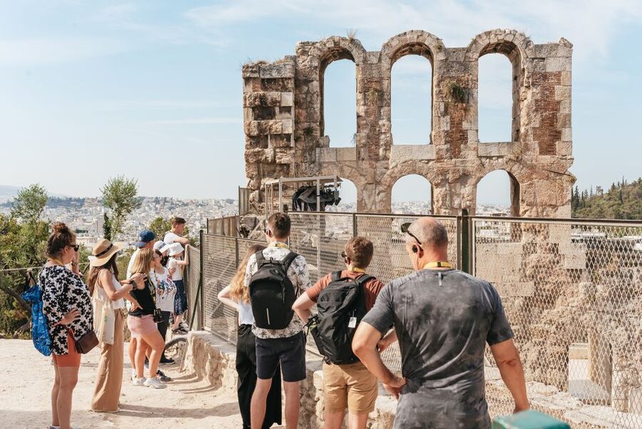 Athens: Acropolis, Parthenon & Acropolis Museum Guided Tour - The guides and the value of good storytelling