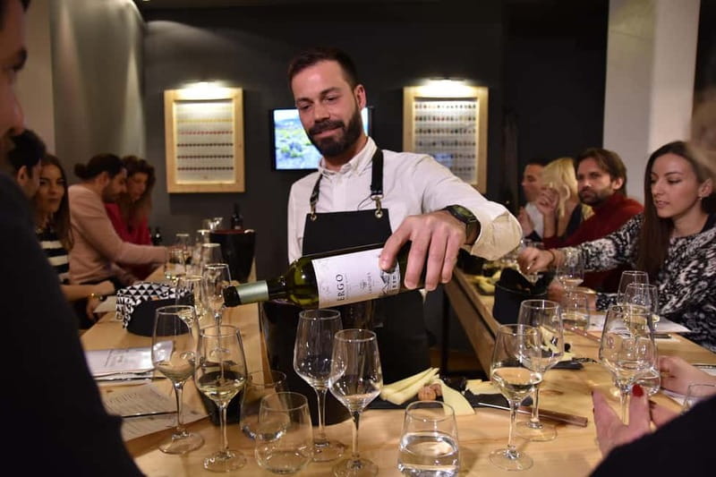 Athens: Acropolis Wine Tasting with Cheese and Olives - Who will enjoy this tasting most?