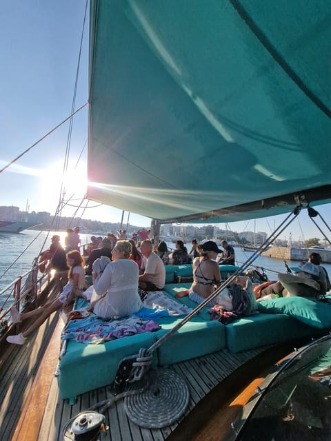 Athens: Agistri, Metopi & Aegina Cruise with Meals & Drinks - The return across the Saronic Gulf