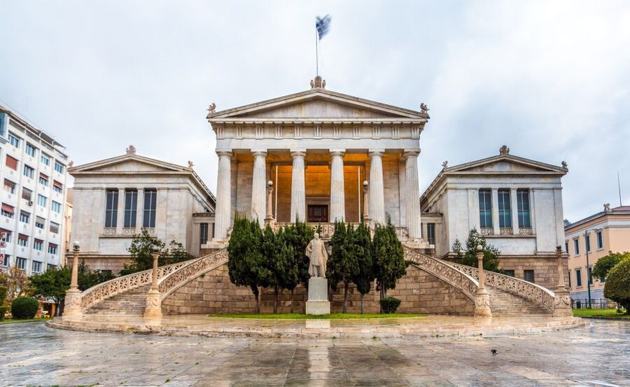 Athens and Piraeus Private Tour For Groups - Should you book it?