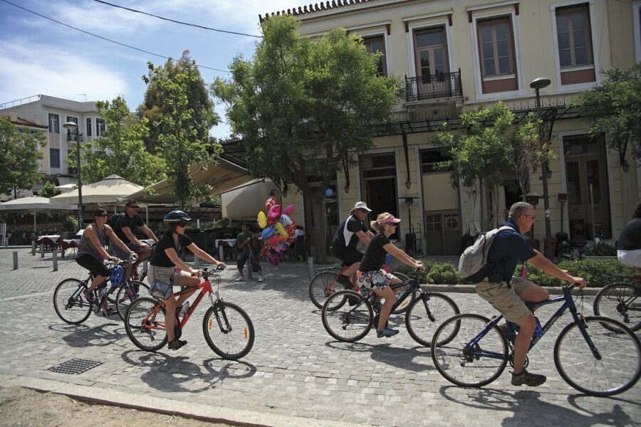 Athens: Bike Tour of Athens Historical Centre - Price, equipment, and practical value