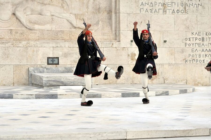 Athens City, Acropolis and Museum Tour with Entry Tickets - Guide quality and the value of a live explanation