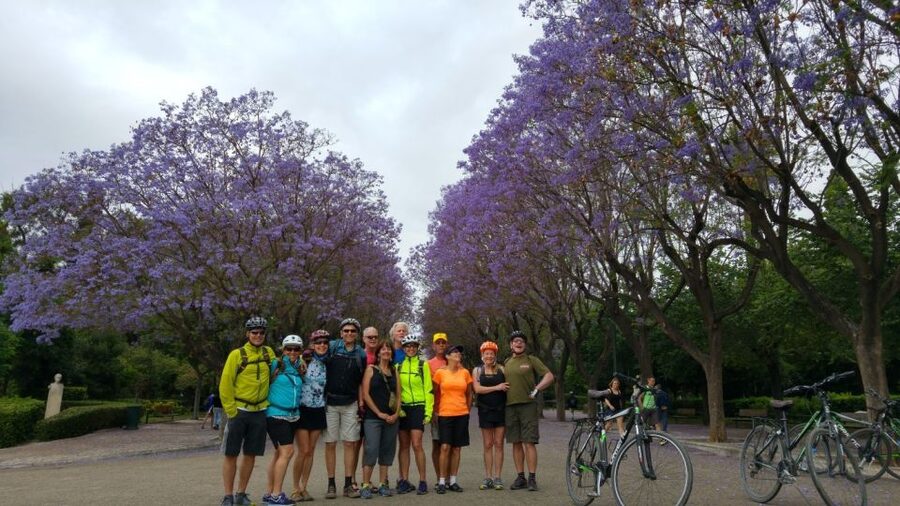 Athens: City Highlights Bike tour - Why a bike is a smart way to meet Athens