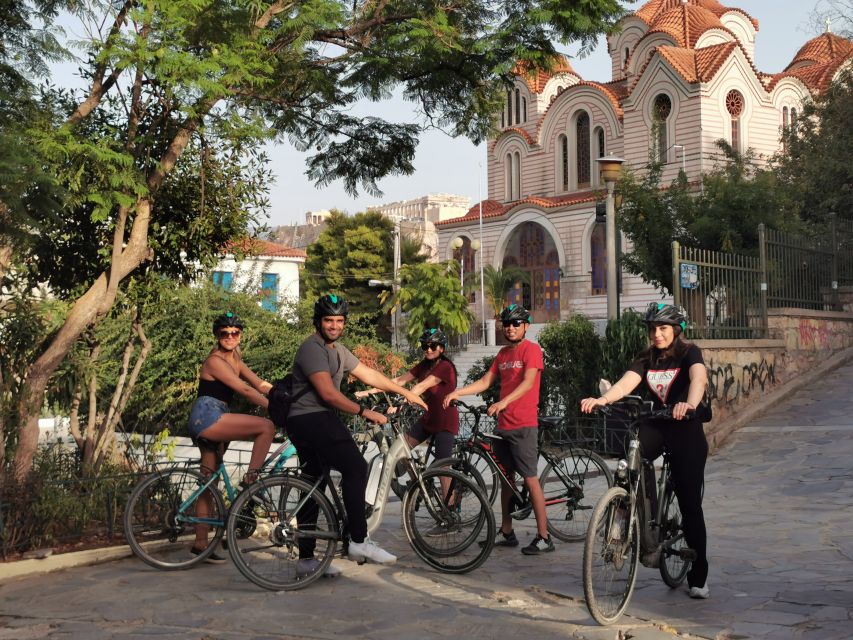 Athens: City Highlights Bike tour - Monastiraki, Plaka, and the Cathedral coffee break