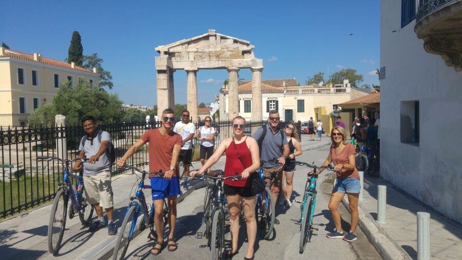 Athens: City Highlights Bike tour - Regular bikes, electric bikes, and the effort involved