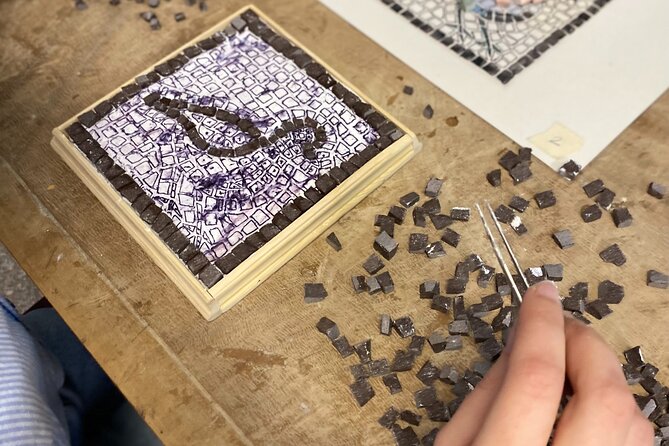 Athens: Create Your Own Mosaic 3h Private Art Class - Learning to cut and arrange the mosaic
