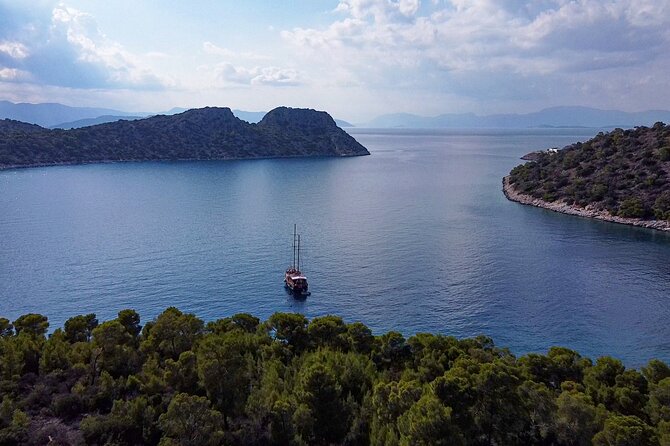 Athens Day Cruise: 3 Islands Tour in the Saronic Gulf with Lunch - Aegina combines ancient stone and pistachio treats