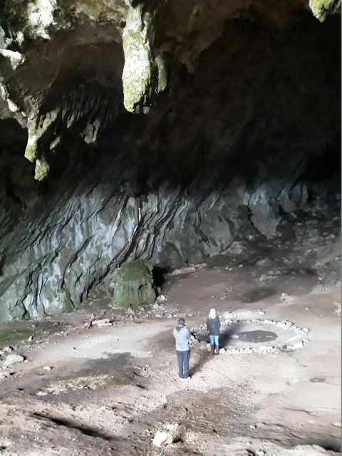 Athens: Delphi, Corycian Cave, and 300 Battlefield Day Trip - Corycian Cave: the unusual highlight