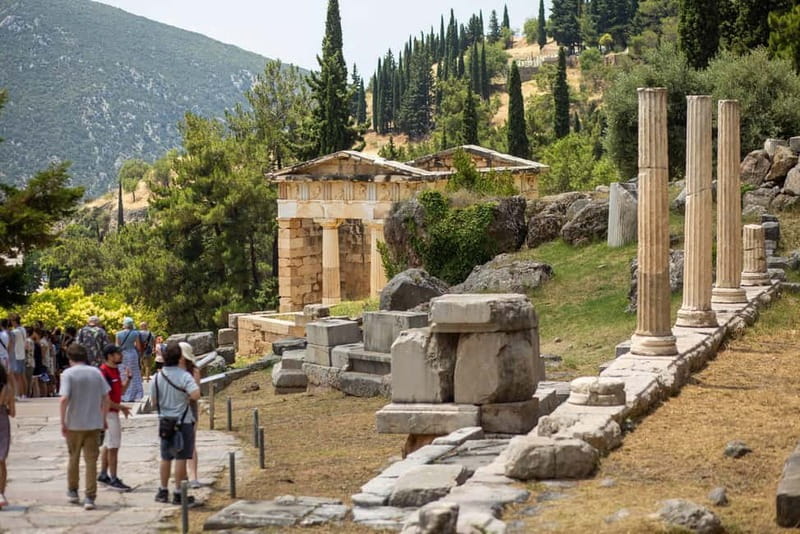 Athens: Delphi Day Tour with Museum & Arachova Village Visit - Should you book it?
