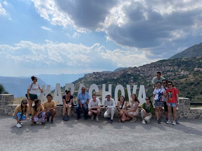 Athens: Delphi Guided Trip with Optional Lunch and Entry - Arachova brings the day back to modern Greece