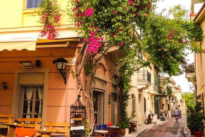 Athens Electric Bike Tour - Syntagma, the Parliament, and the guards