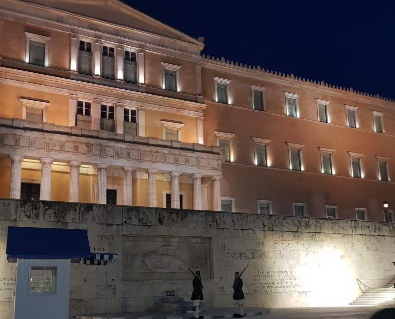 Athens: Evening Guided Walking Tour with Plaka & Dinner - Hadrian’s Arch and the Temple of Zeus