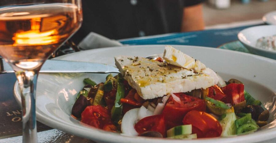 Athens: Evening Guided Walking Tour with Plaka & Dinner - Dinner in Psirri and what you may eat