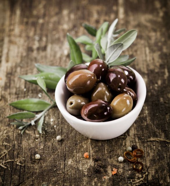 Athens: Greek Food Discovery Small Group Walking Tour - Psyri and the spice streets