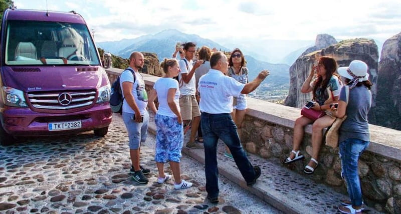 Athens: Guided Tour to Meteora Monasteries & Hermit Caves - Why Meteora works best from the viewpoints first
