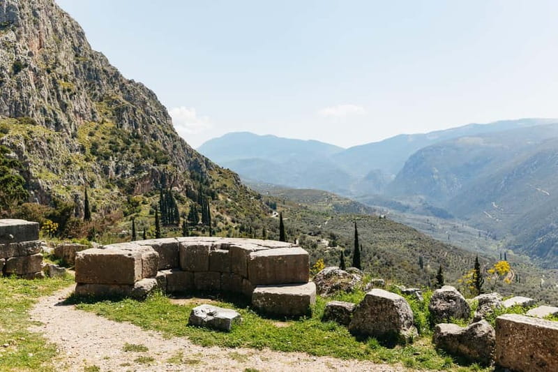 Athens: Mythology of Delphi, Museum and Arachova Guided Tour - Who will enjoy this Delphi day trip?