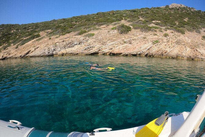 Athens, Nea Makri: Guided Small Group Snorkeling Boat Excursion - What the guide adds to the experience