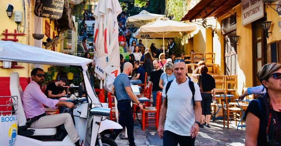 Athens: Private Evening Sightseeing Tour by Electric Tuk-Tuk - Parliament, the Academy, and Agios Dionysios