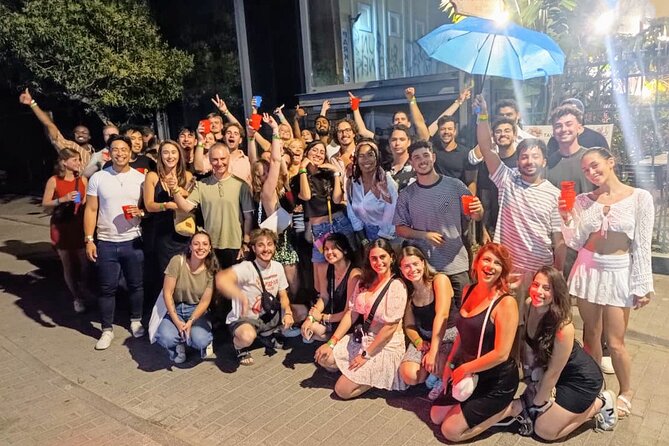 Athens Pub Crawl with 1hr Open Bar & VIP Nightclub Access - Group size: friendly crowd or too many people?