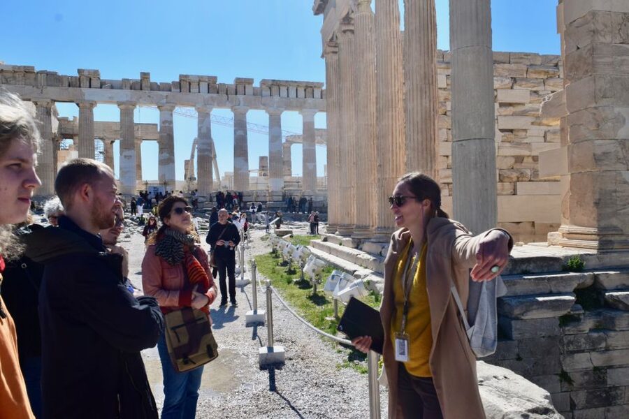Athens: The Acropolis Guided Walking Tour in German - Who will enjoy this German Acropolis tour