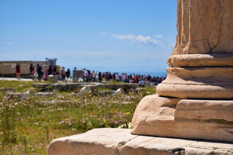 Athens: The Acropolis Guided Walking Tour in German - The Temple of Athena Nike