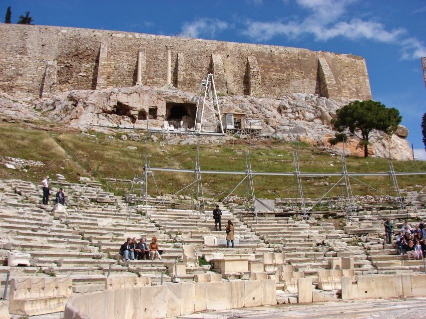Athens: The Acropolis Walking Group Tour with a French Guide - The Caryatids at the Erechtheum