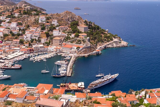 Athens Three-Island Cruise: Hydra, Poros & Aegina w/Lunch Incl - Lunch, drinks, and onboard entertainment
