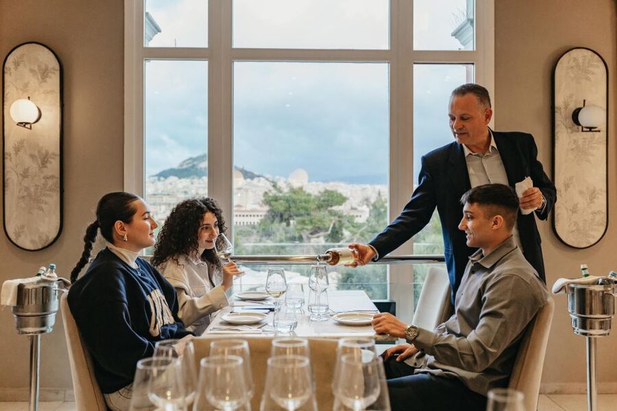 Athens: Wine Tasting with a Sommelier under the Acropolis - What you taste: rare grapes from small Greek wineries