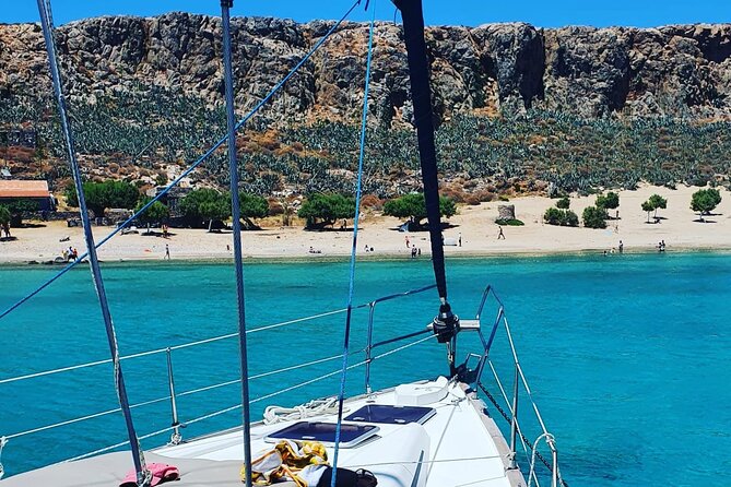 Balos Shared Catamaran Cruise (small groups up to 10 or 22ppl) - Why this catamaran works better than a crowded ferry