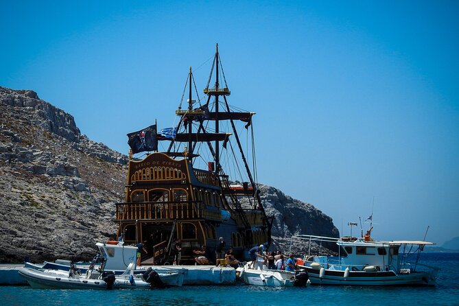 Barco De Pirata Cruise at 3 Islands in Greece - What the $34.76 price really covers