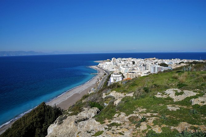 BEST OF RHODES ISLAND - PRIVATE TOUR - SHORE EXCURSION - FULL DAY - 4 People - Lindos Acropolis and the one-hour question